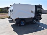 Kademe-AGA6000-Compact-Road-Sweeper-Machine-5